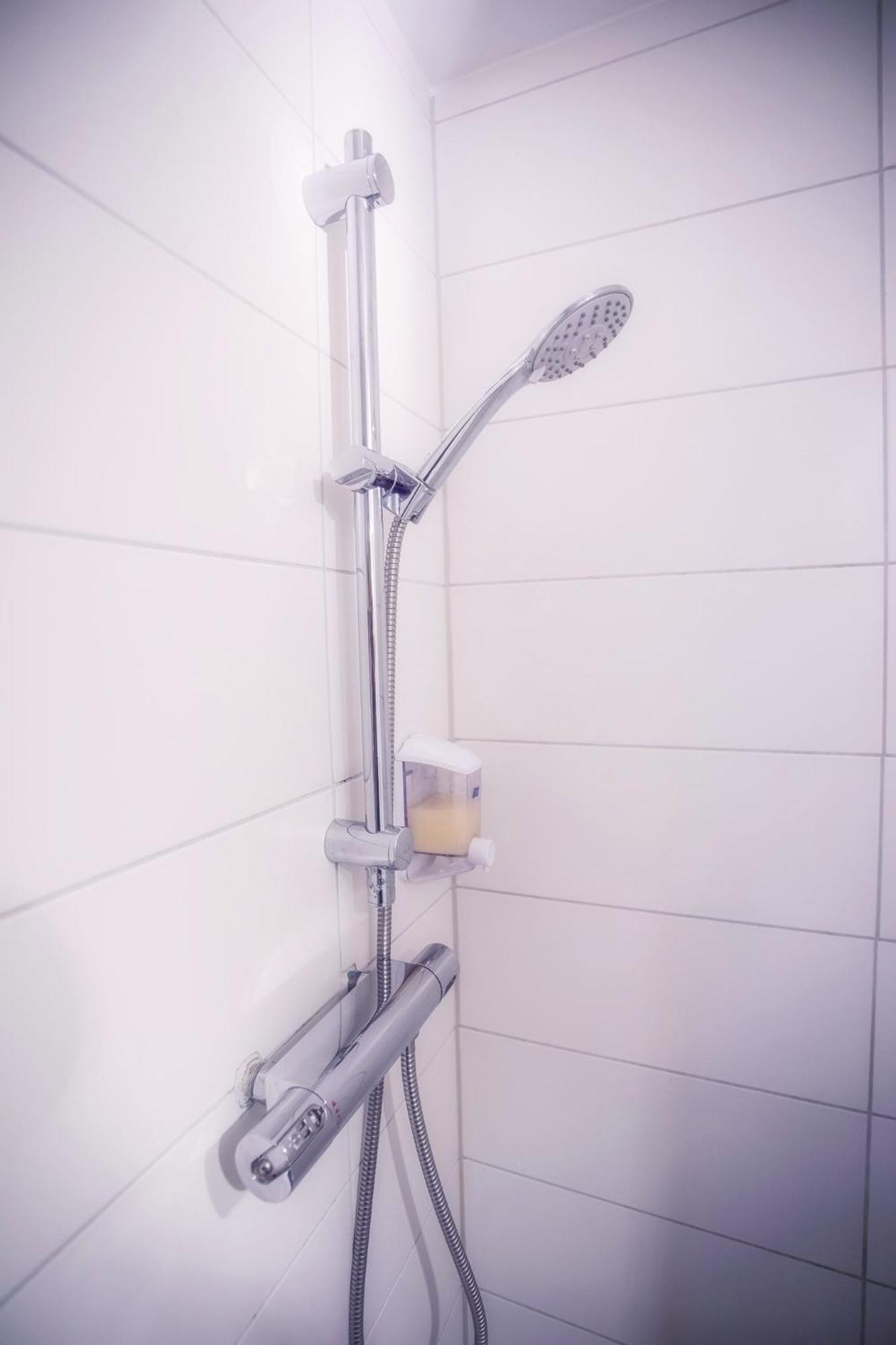 Charmantes Studio Apartment In Bestlage Im Stadtzentrum Mit Balkon & Self Checkin - City Loft 3 - Köln Ngoại thất bức ảnh